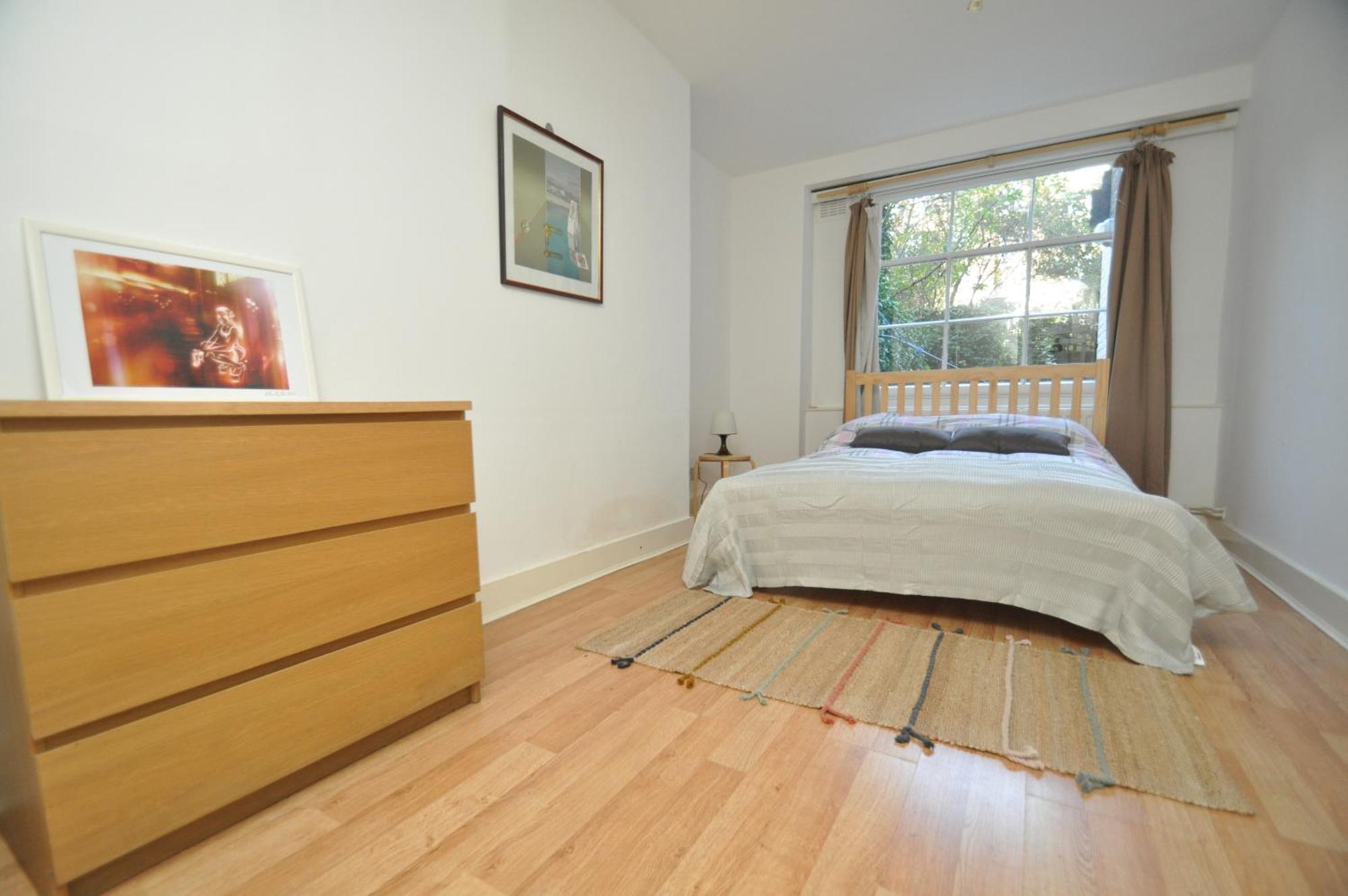 Appartamento Large Garden Flat In The Heart Of Islington Londra Esterno foto